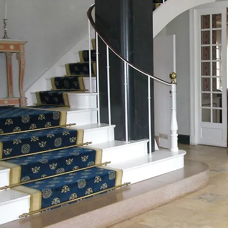 Bed & Breakfast Demeure De Villiers *